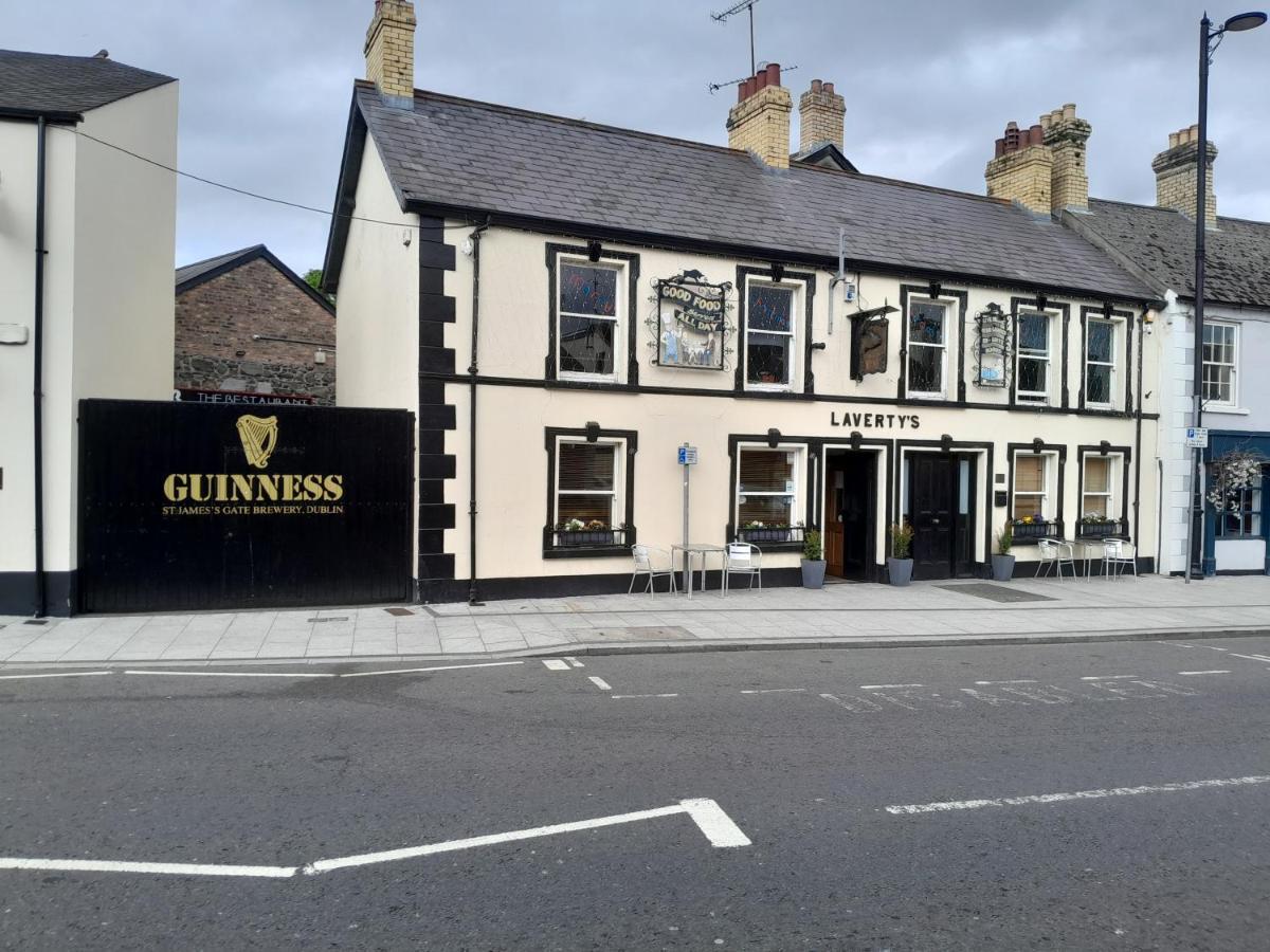 Laverty'S - The Black Bull Inn Randalstown Εξωτερικό φωτογραφία